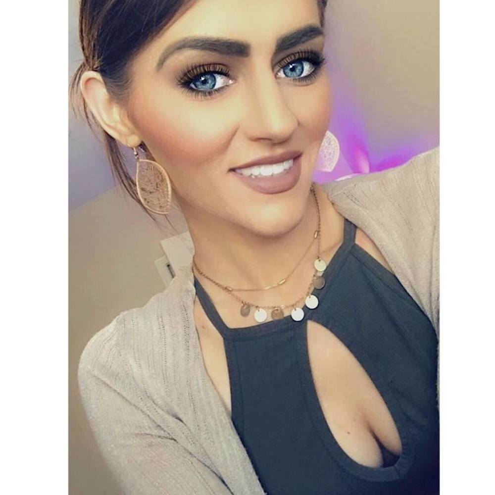 Meet your Posher, Kassie